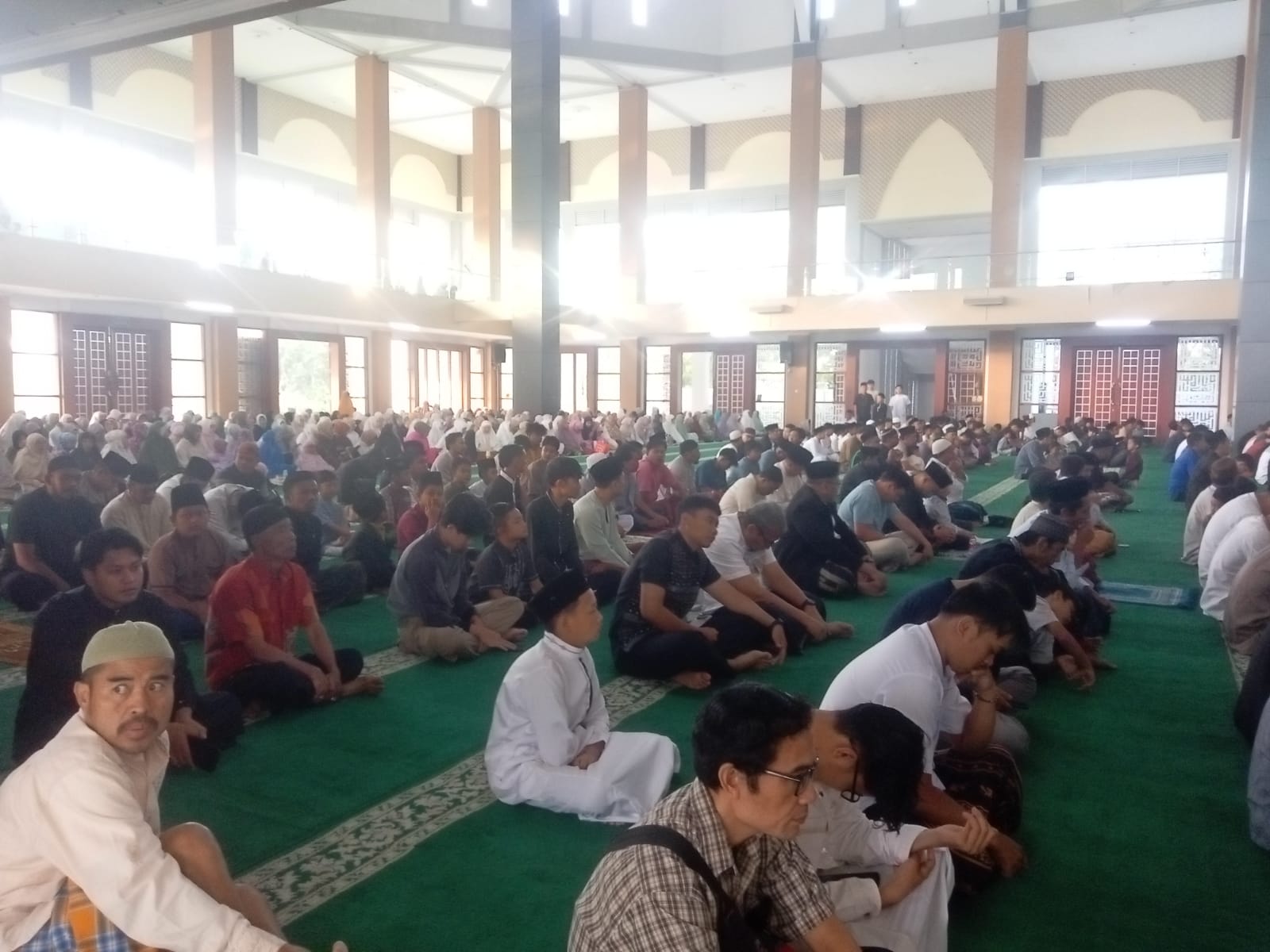 Ribuan Warga Ikuti Shalat Idul Adha 2026 Bersama Pemkab Bandung Barat