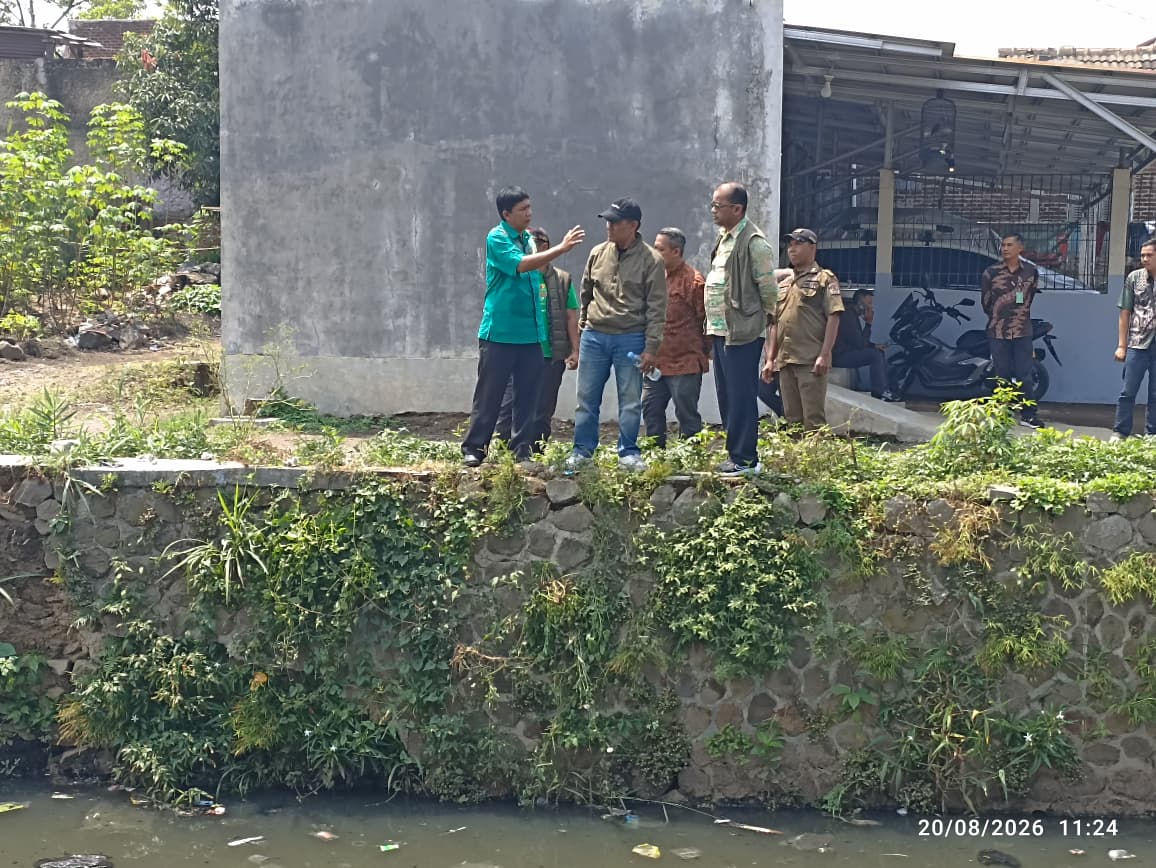 Pentahelix Dayeuhkolot Desak Pemasangan Jaring Sampah Atasi Sampah Kiriman